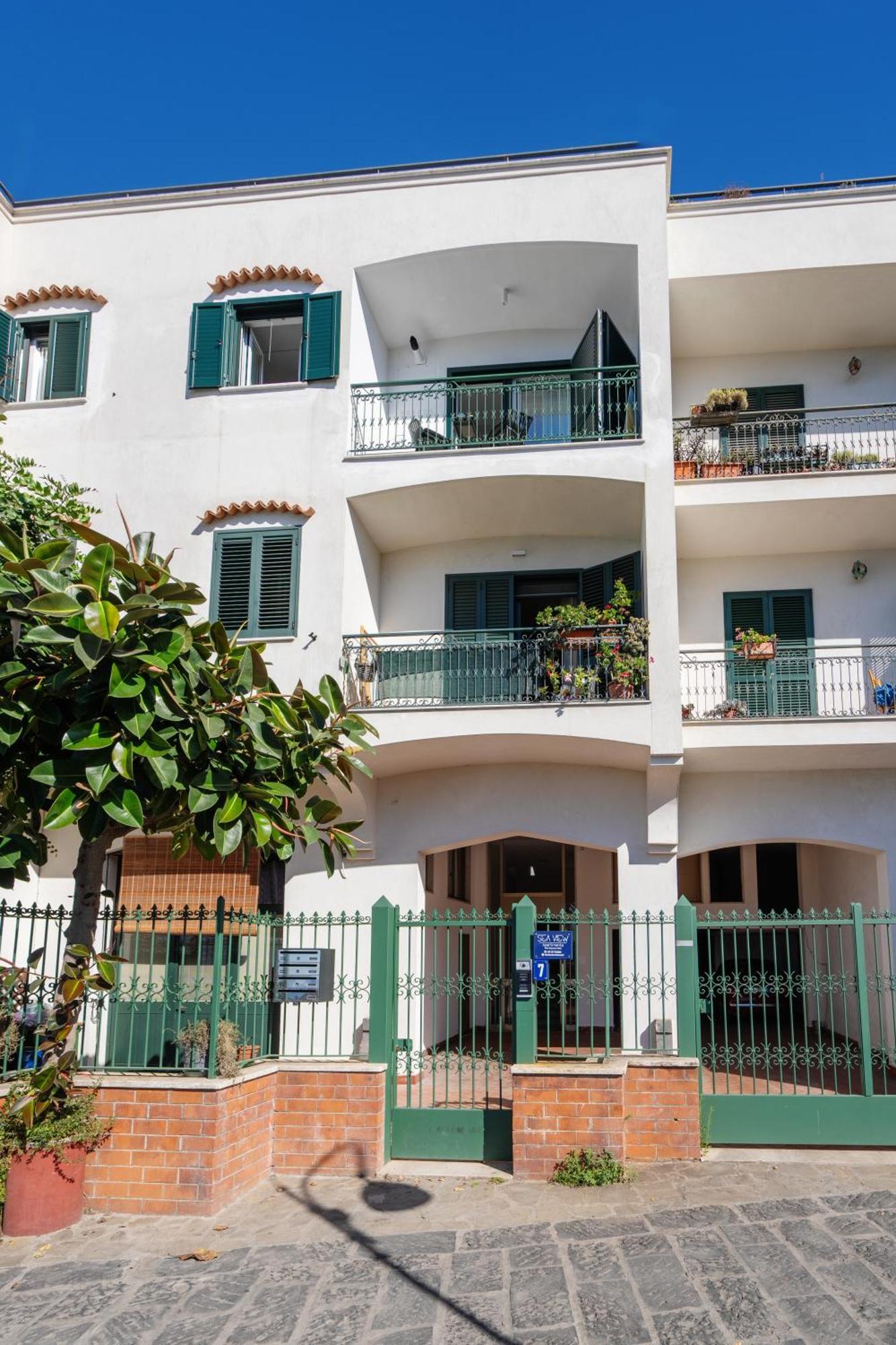 Sea View Deluxe Apartments Vico Equense Kültér fotó