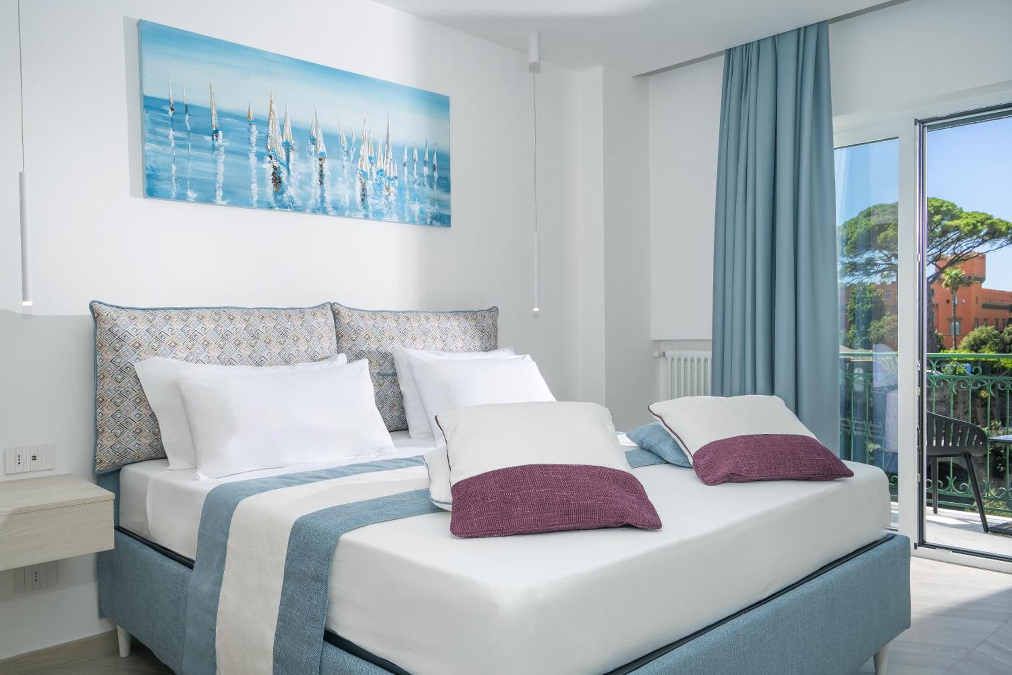 Sea View Deluxe Apartments Vico Equense Kültér fotó