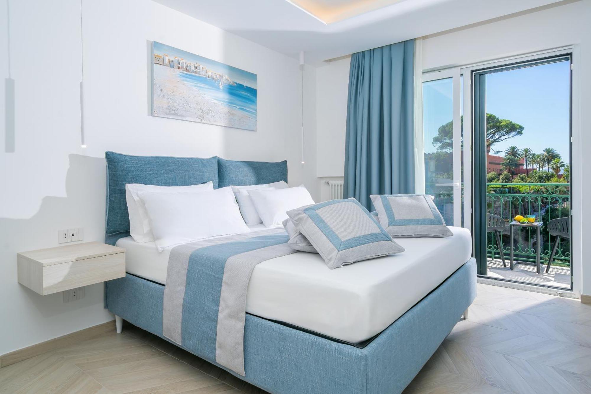 Sea View Deluxe Apartments Vico Equense Kültér fotó